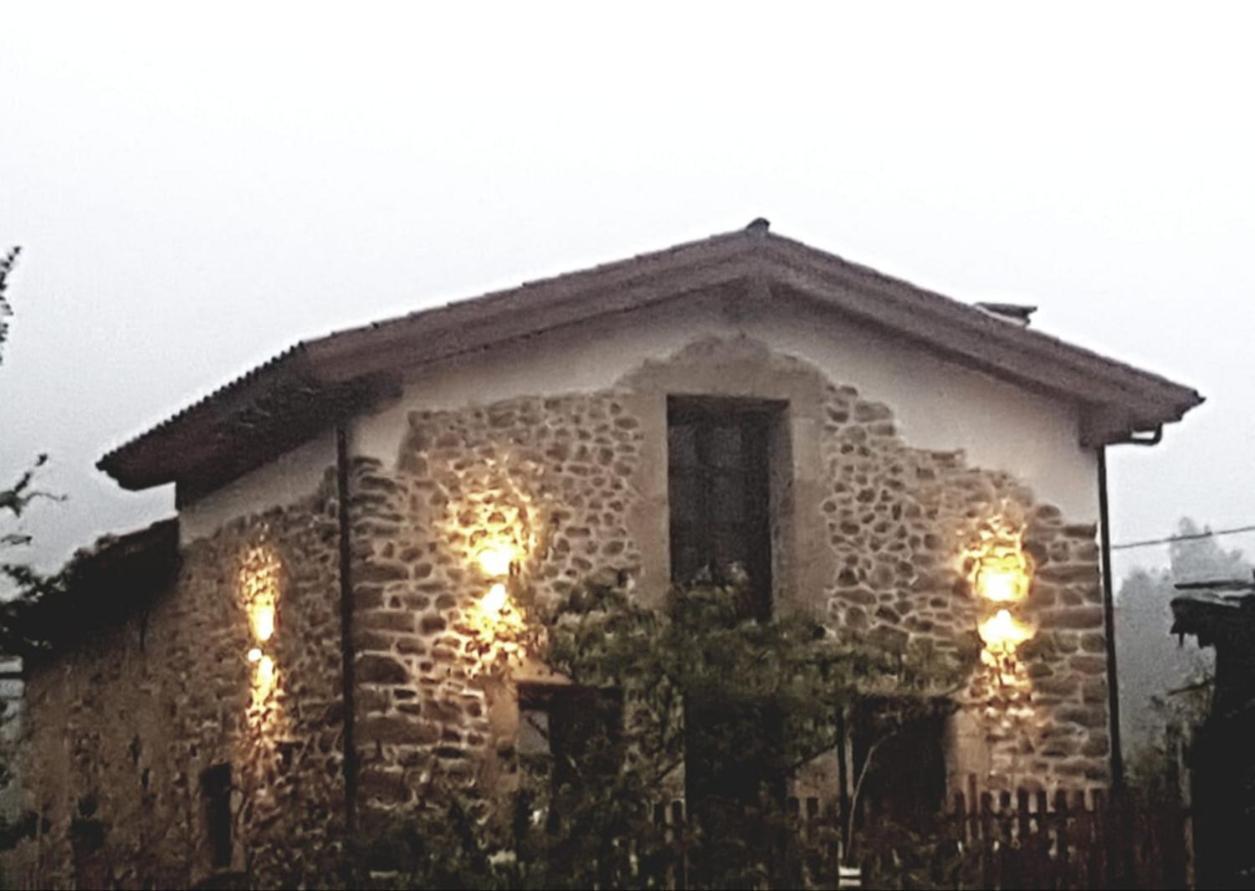 La Vierta Casa Rural Agroturismo Ribadesella Exteriör bild
